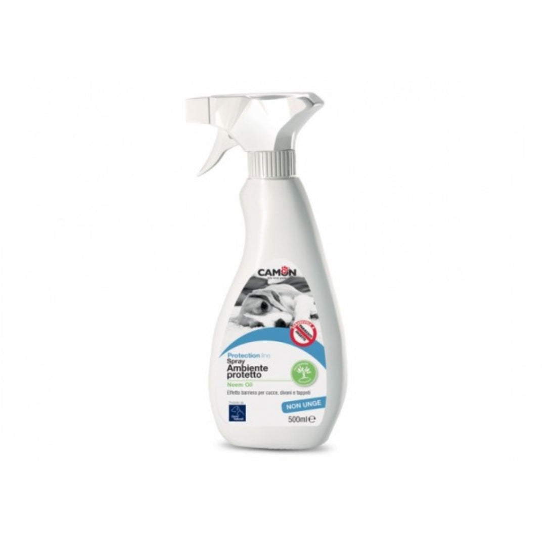 Flacone di spray antiparassitario Camon per ambienti all'olio di Neem, specifico per cani